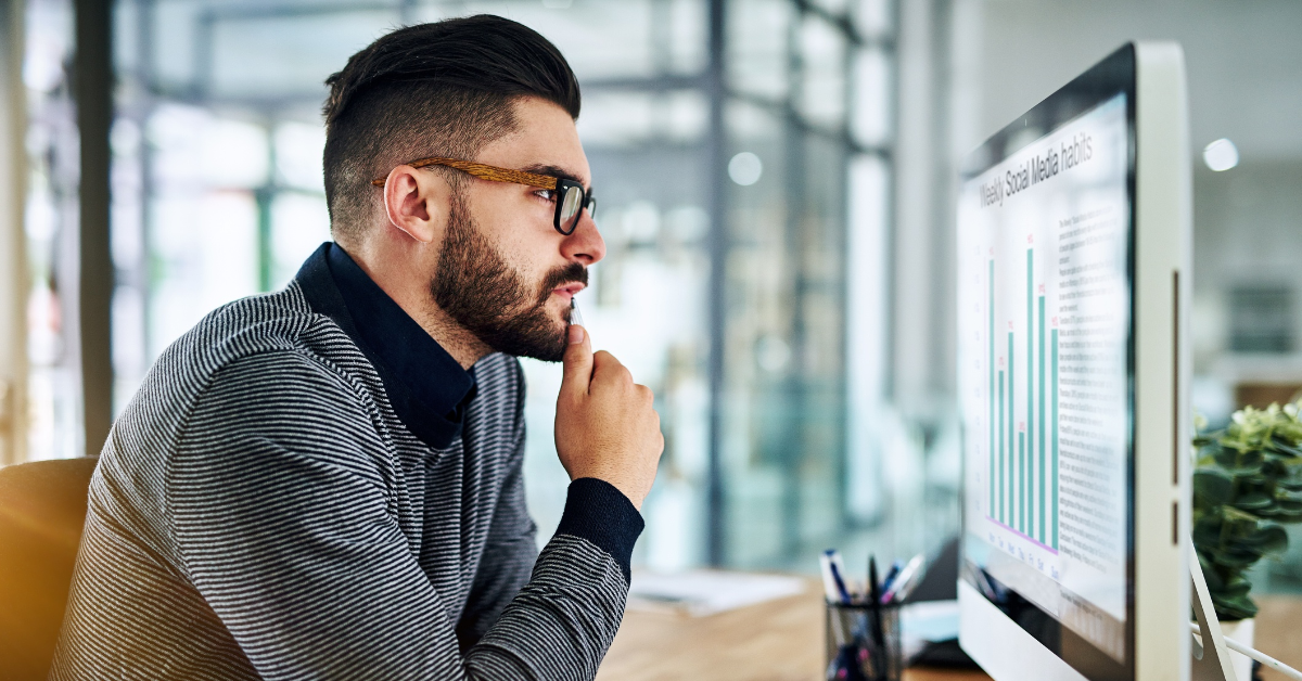 Many sales managers face challenges when trying to draw meaningful insights and coach their teams using data.