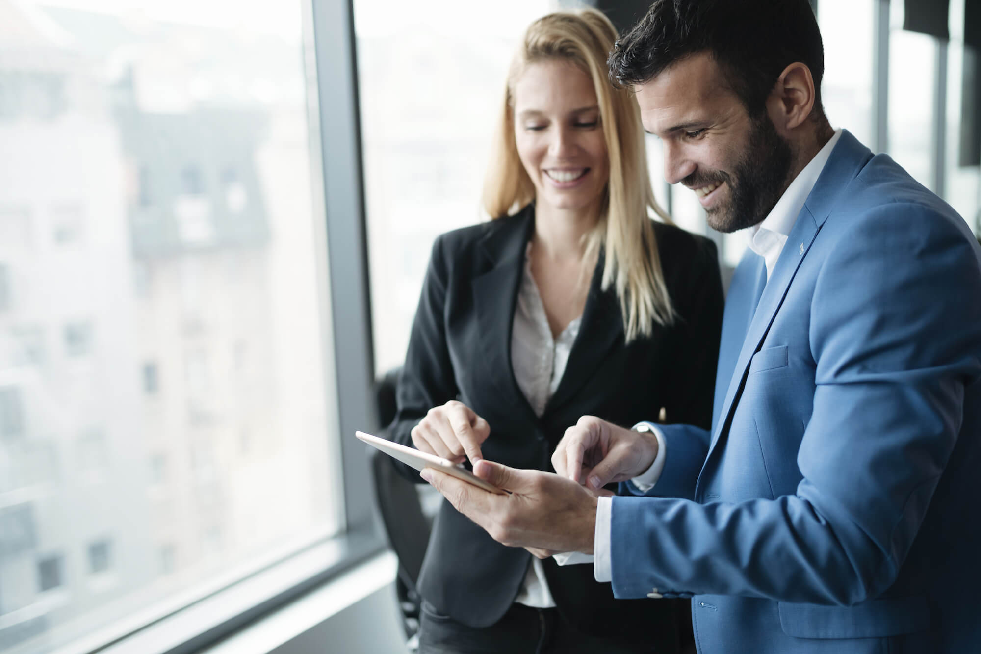 Top 5 Sales Training Software Solutions (Factors to Consider) Top 5 Sales Training Software Solutions (Factors to Consider)