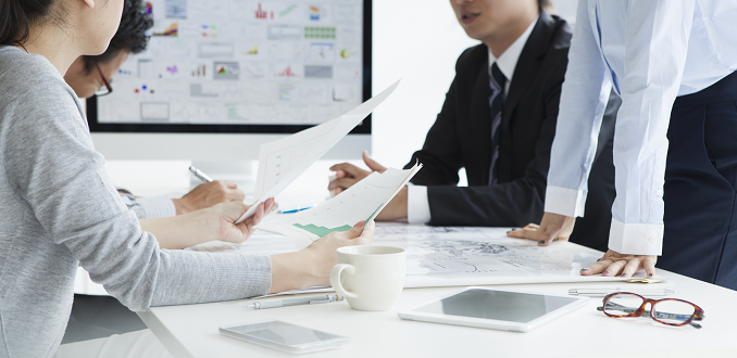 How Much Are You Investing in Sales Training? How Much Are You Investing in Sales Training?